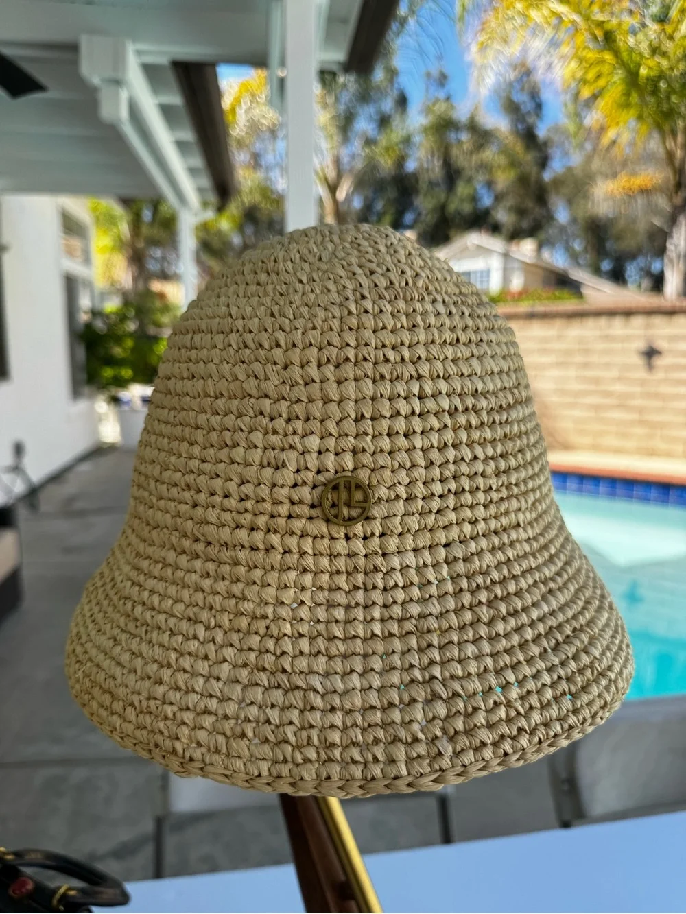 Janessa Leone Pierce Packable Straw Bucket Hat in Natural Sz Small
